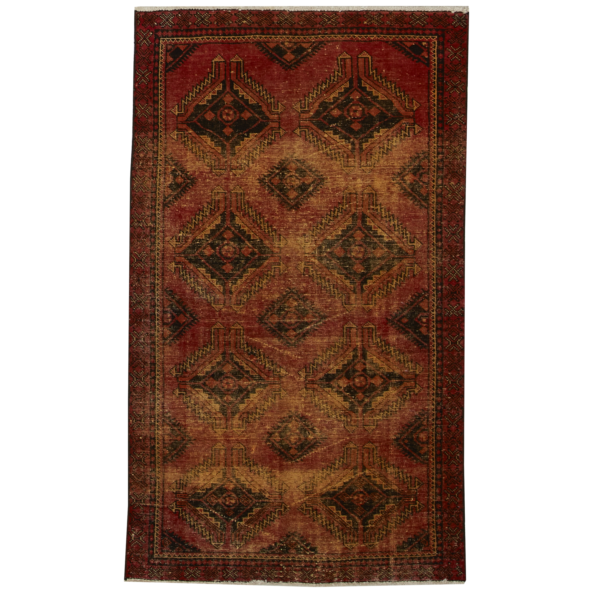 For generations, Elte has worked with expert local rug pickers throughout Morocco, Iran, Turkey and Europe to source vintage and antique rugs.