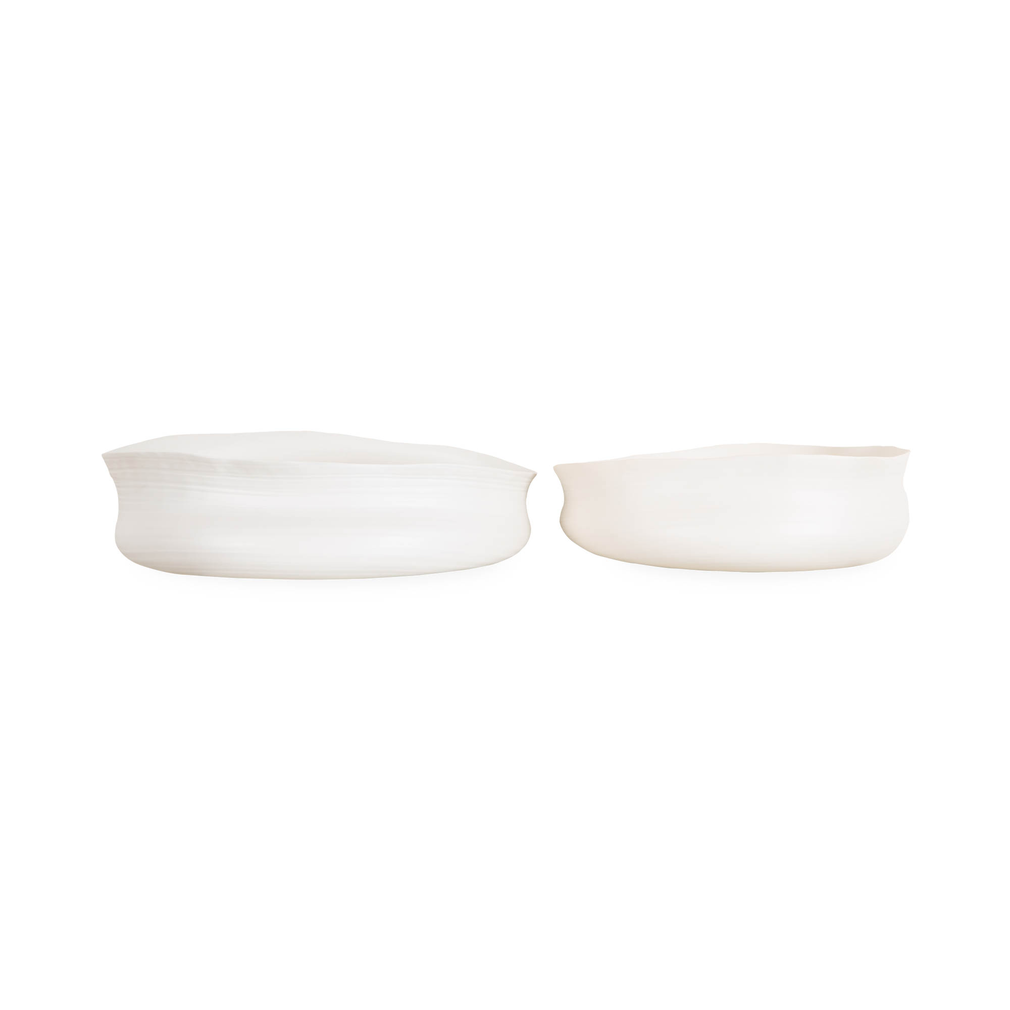 The Cenote Bowl is completely handmade in Italy and is characterized by simple lines, organic colours and shapes inspired by nature.