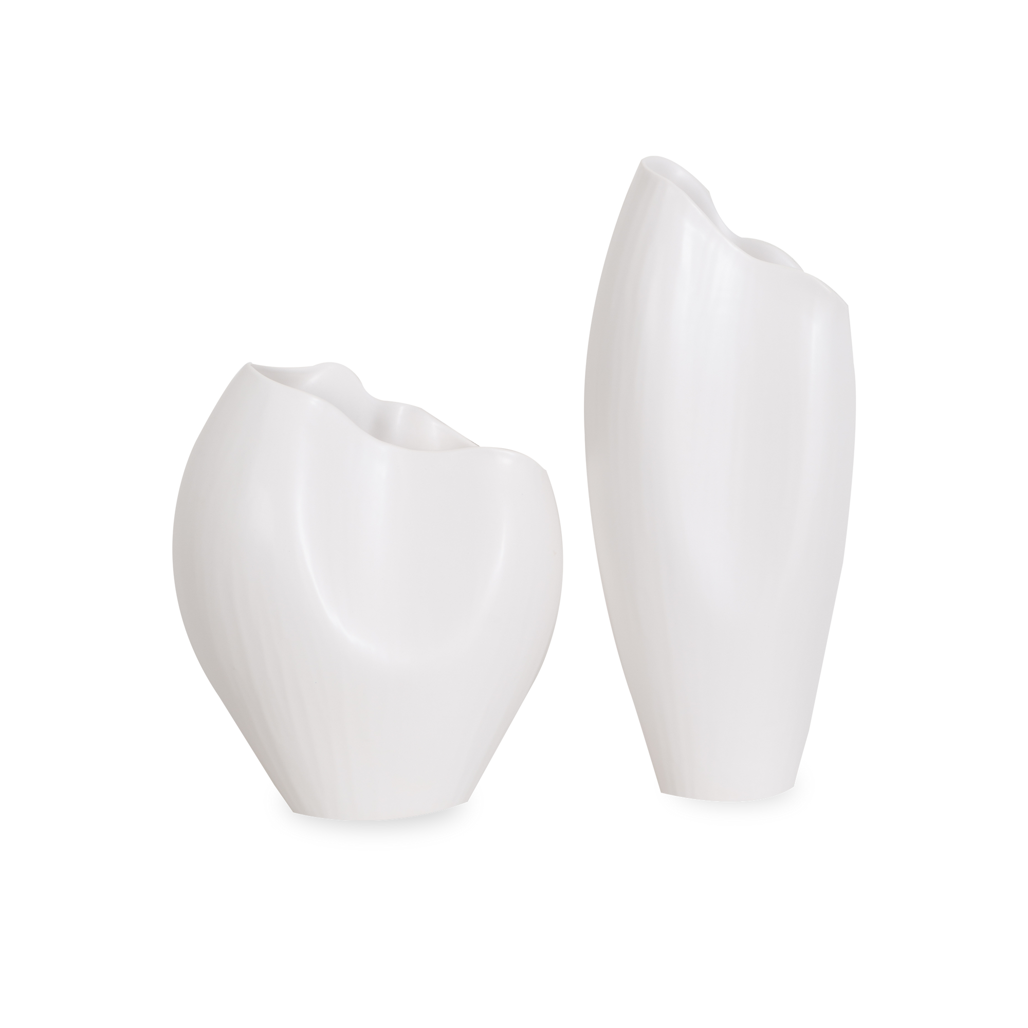 Characterized by its asymmetrical opening and its eloquent silhouette, this Horn Vase can provide a contemporary flair with its amicable design, subtle textures and its handcrafted