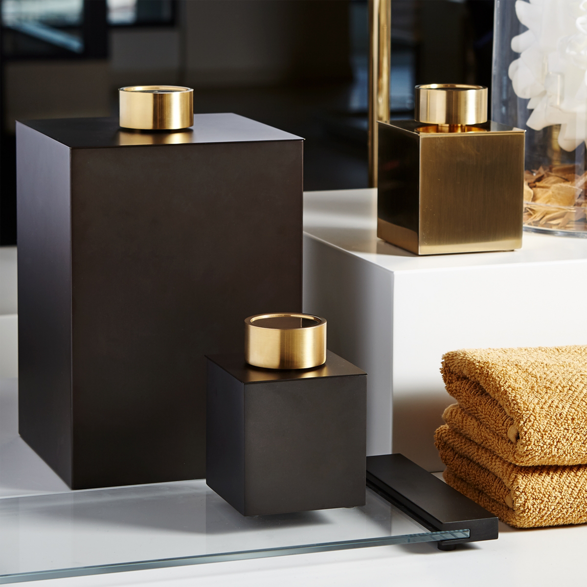 Cubic Collection