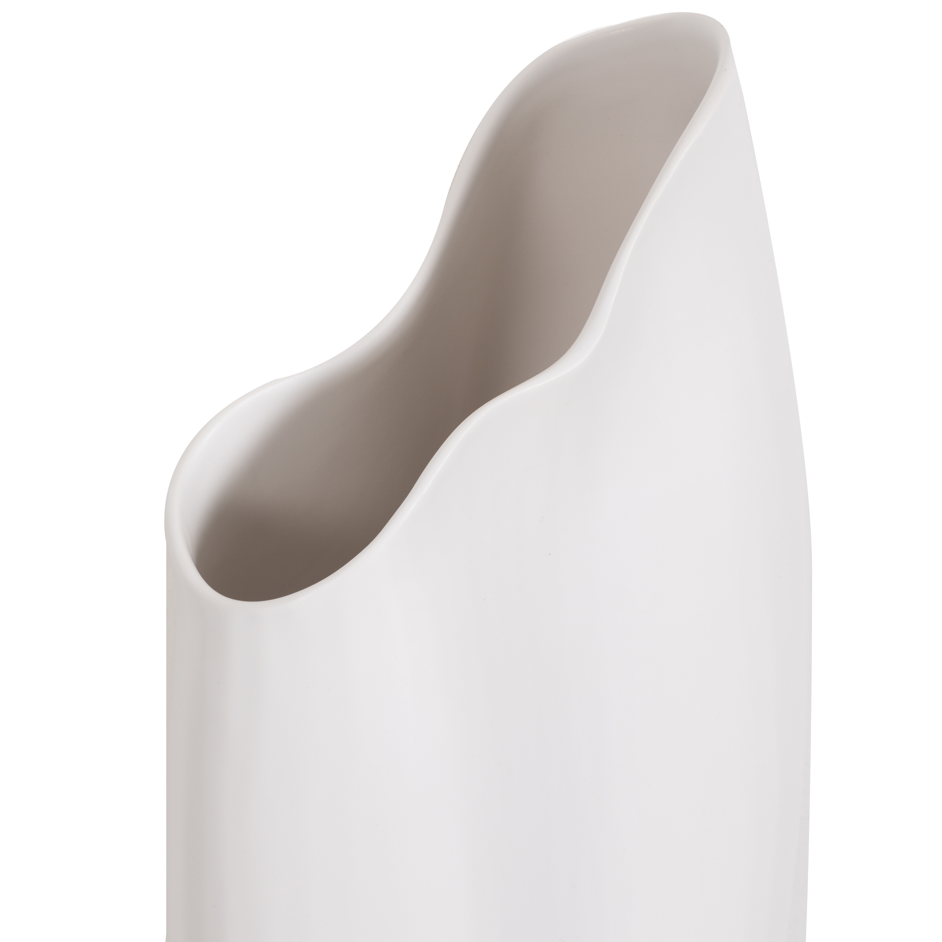 Characterized by its asymmetrical opening and its eloquent silhouette, this Horn Vase can provide a contemporary flair with its amicable design, subtle textures and its handcrafted