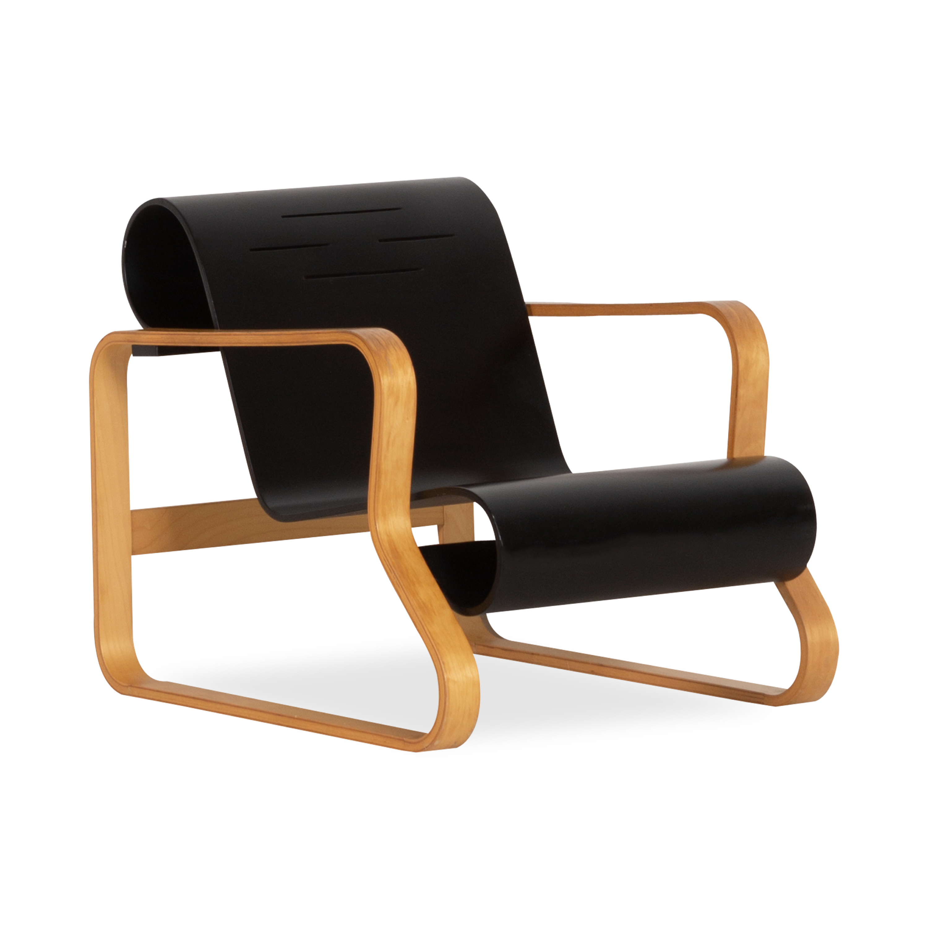 Designed in 1932 by Finnish architect and designer Alvar Aalto, the Paimio Lounge Chair was created to furnish the interior of a tuberculosis sanatorium in the Finnish city of Paim