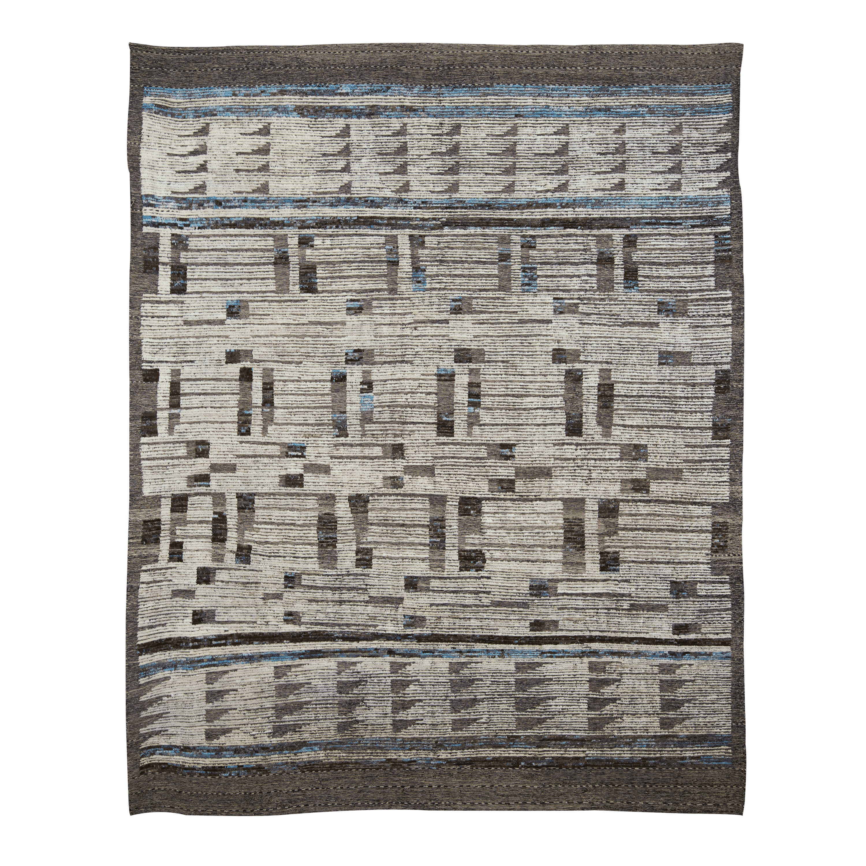 Revered for its lustre and soft hand, the natural qualities of wool from ancient Karakul sheep are honoured through restraint and refinement.
