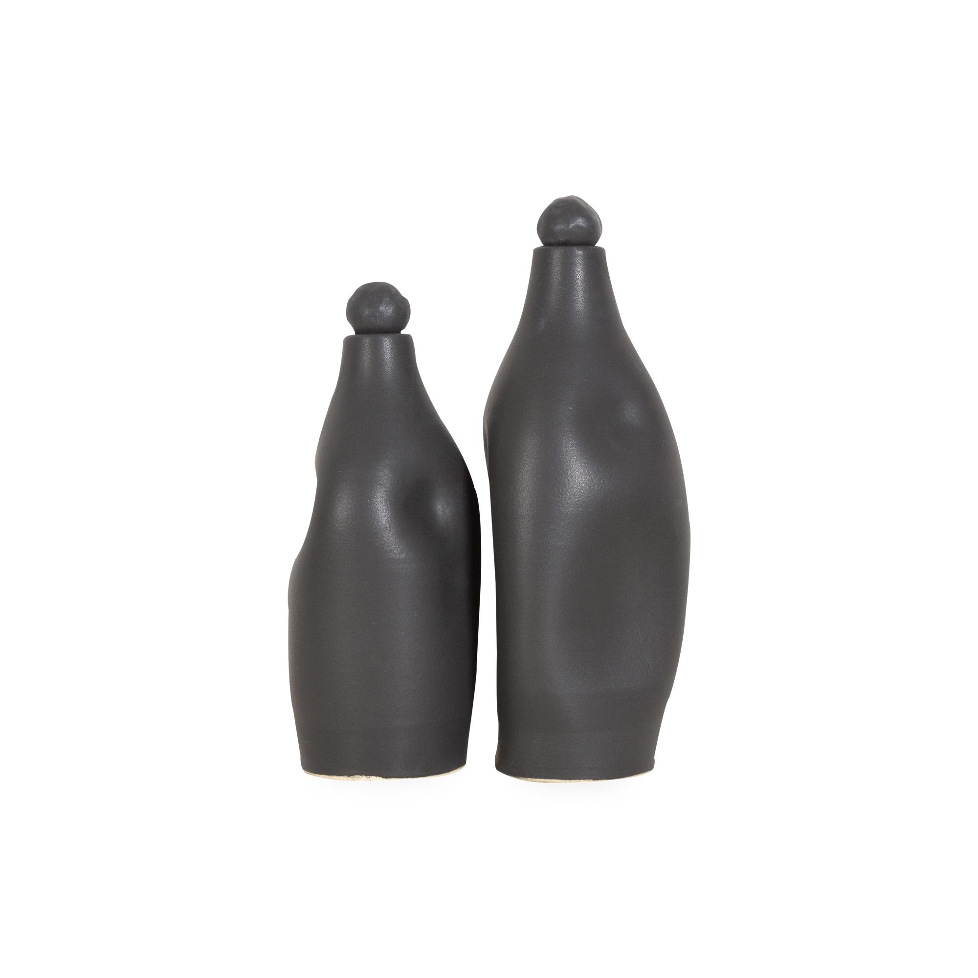 Crafted with the intention of companionship, the Florence Bottles are designed with grooves on the body that along the bottles to fit together side-by-side with each other.