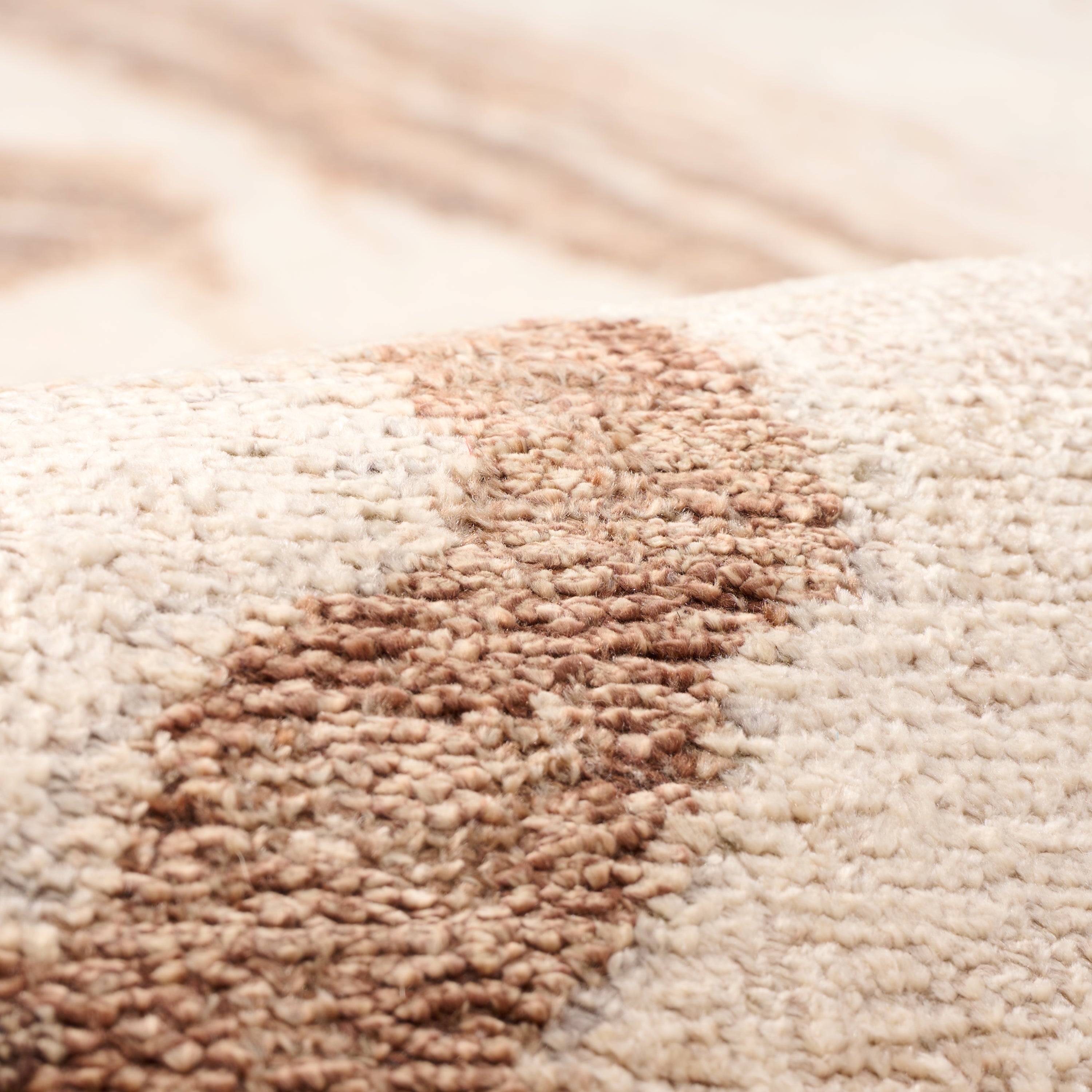 Line 10 Brown/Ivory