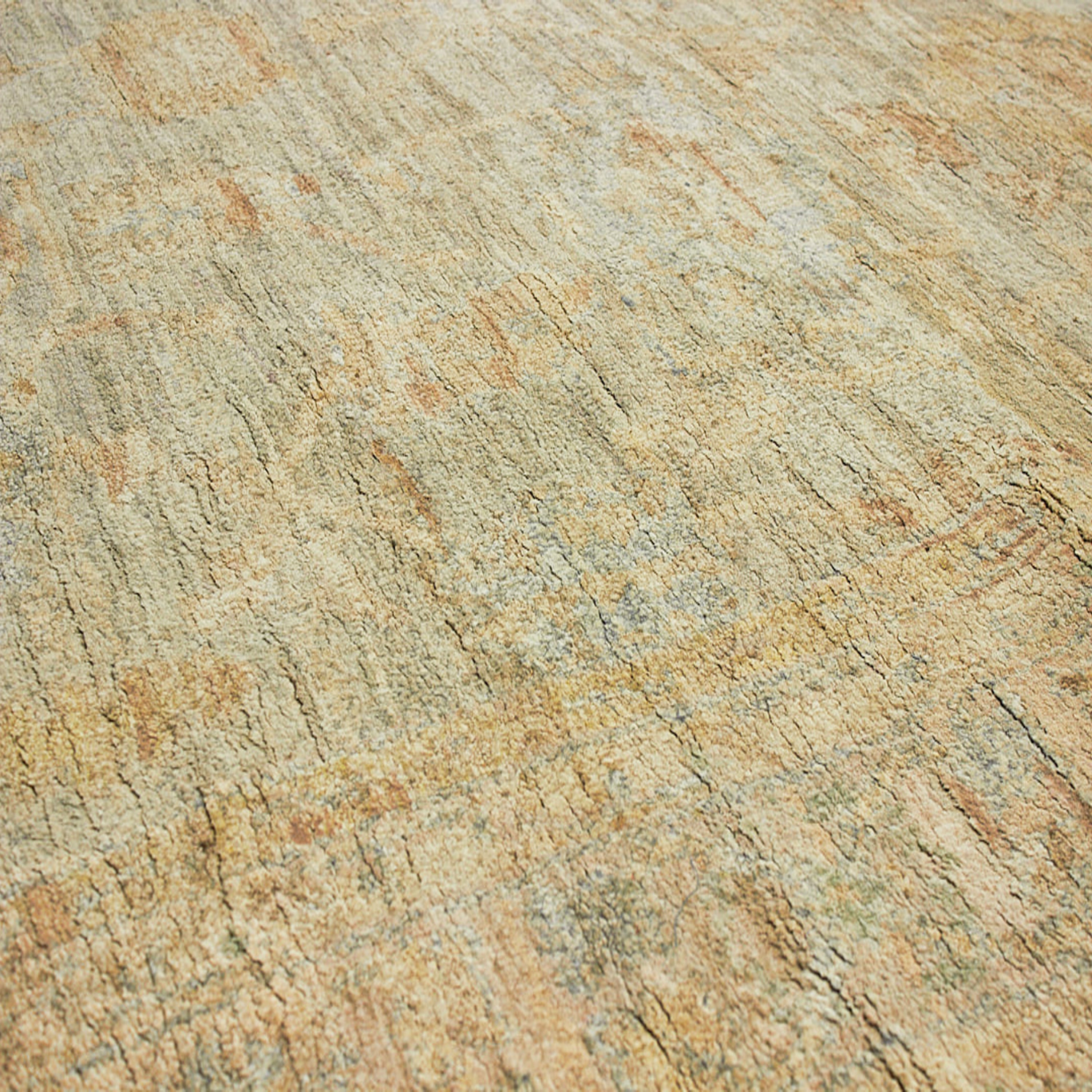 Victoria Beige