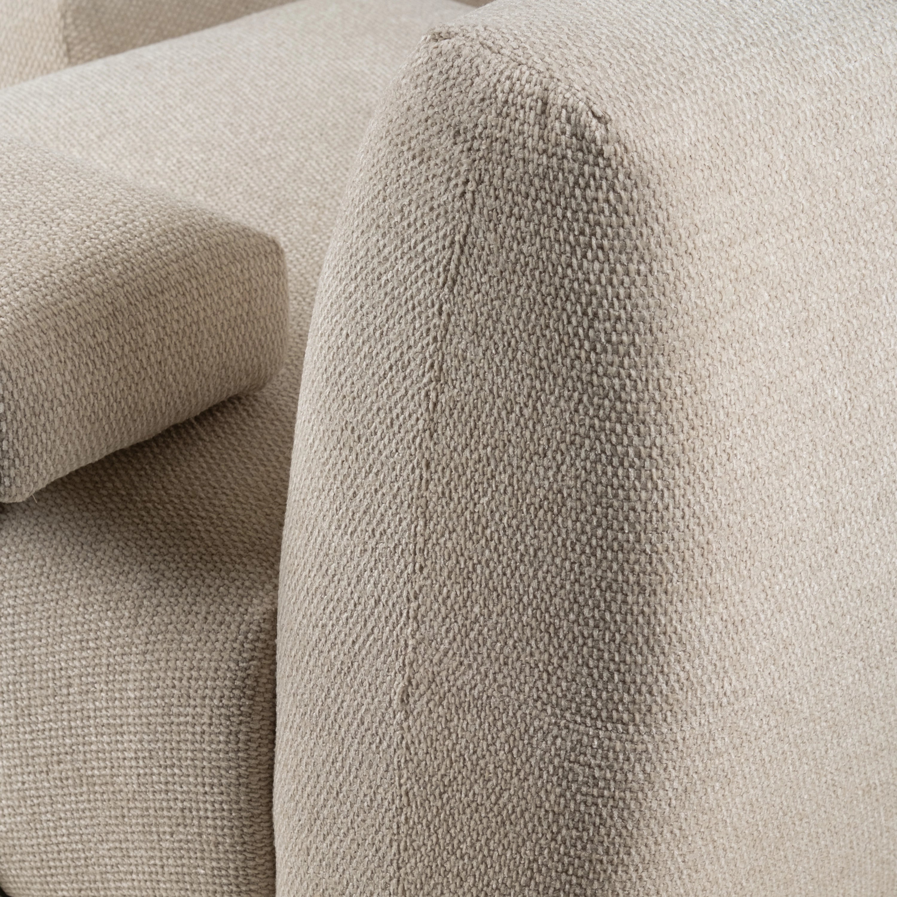 Barnes Chaise Sectional