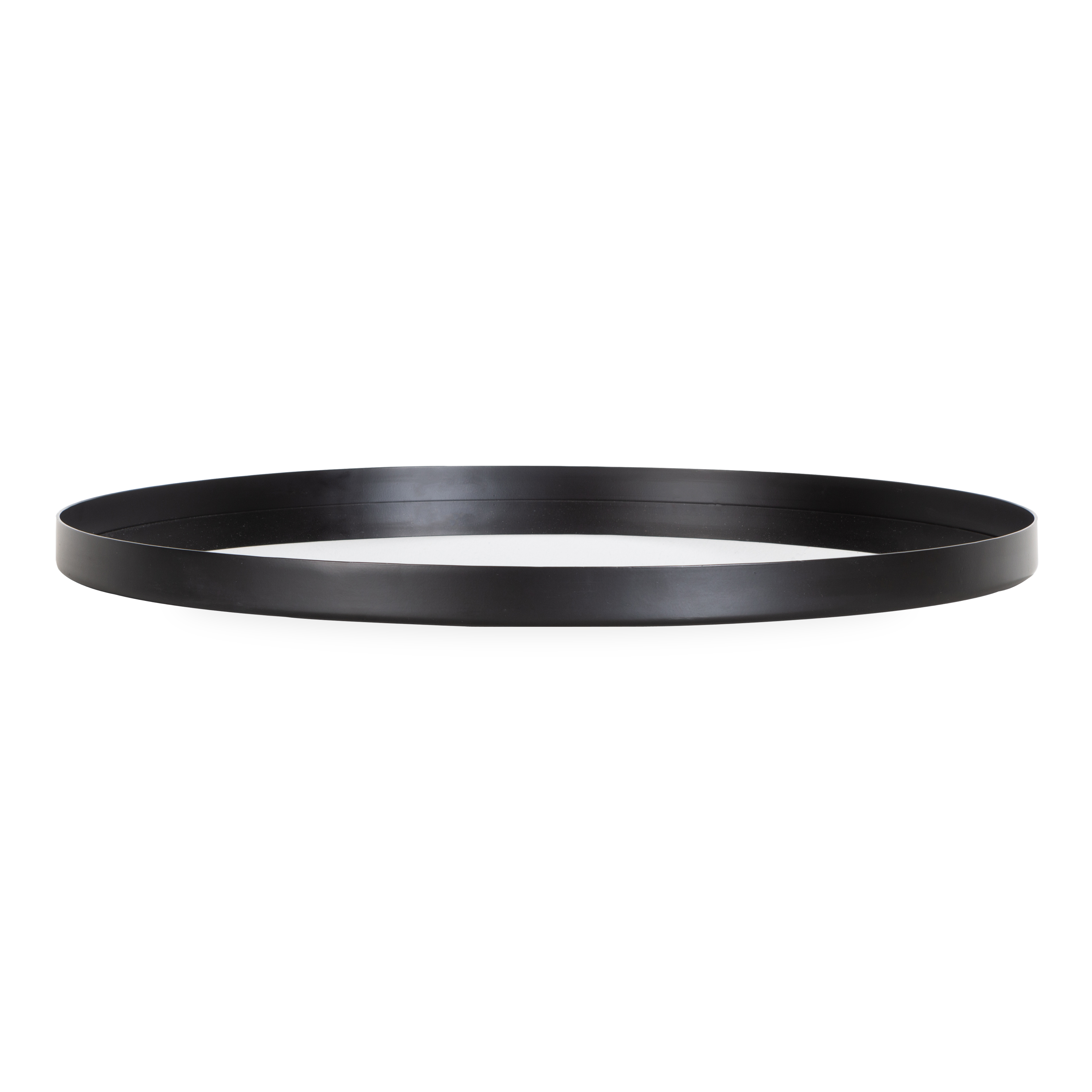 Characterized by its confident presence and its luxurious build quality, the Reflect Round Tray is defined by its clean, sharp lines and its elevation of simple forms.